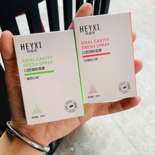 Xịt thơm miệng Heyxi vuông 2 mùi