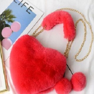 {HCM} Túi xách lông thú hình trái tim có thể đeo tréo hoặc xách tay siêu đẹp, mềm mại, đáng yêu .