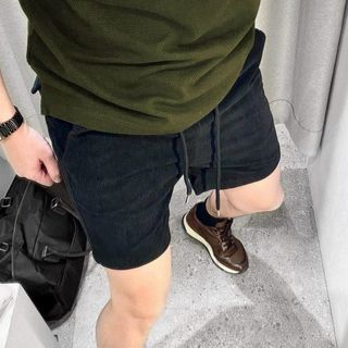 Quần nhung lững có túi 2 bên, chất dày dặn. Giá sỉ- giá bán buôn