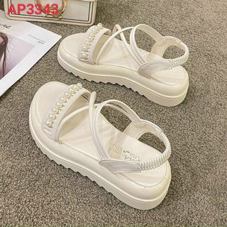 Sandal nữ đế bánh mỳ quai ngang đính ngoc trai xinh