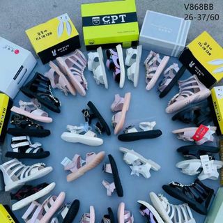 Sandal nữ da mềm xinh xắn V868