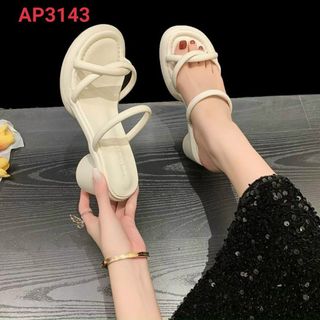 Sandal nữ gót tròn quai xoắn đẹp
