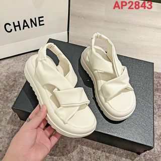 Sandal Nữ Độn Đế Bánh Mì ,Dép Quai Hậu Nữ Xoắn Siêu xinh