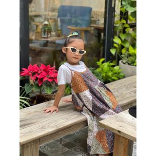 Siêu phẩm thời trang bé gái - Đầm 2 dây phong cách Vintage.