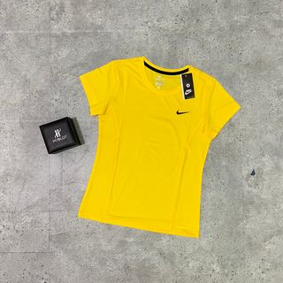 Áo nữ logo lỗ kim logo thêu Thể Thao Siêu Đẹp Giá Sỉ, Hàng Đẹp