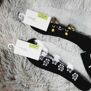 Vớ tuyn thêu hoa cổ thấp