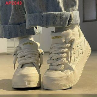 Giày thể thao nữ đế bằng thấp chất da mềm đẹp AP28