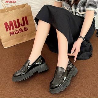Giày lười nữ đen chất da mềm đẹp đế cao đẹp