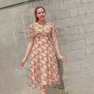 Đầm Maxi 2 Mảnh Phối Lưới Cổ Tròn Cánh Tiên Golden Bamboo Fashion Họa Tiết Chữ Bắt Chéo Màu Sắc Đen Và Da