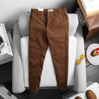 Quần dài kaki nam form slim fit vải dày dặn, mịn, co giãn và mát mẫu mới 2023