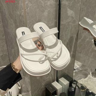 Dép nữ quai xỏ ngón đẹp