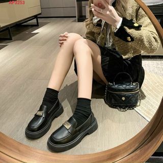 Giày lười nữ chất da mềm bóng phối bản kim loại đẹp