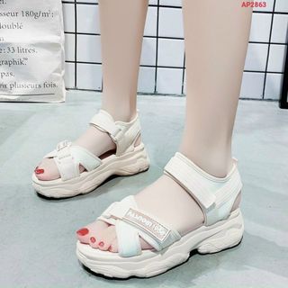 Sandal nữ đế cao su mềm quai chéo đẹp giá sỉ