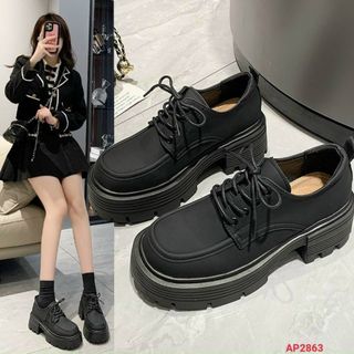 Giày lười nữ buộc dây cá tính