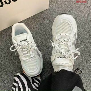 Giày thể thao nữ đế cao thoáng khí AP31
