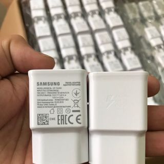 CỦ SẠC NHANH S10 Củ zin vỏ nhám
