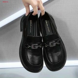 Giày lười nữ màu đen phối xích đẹp