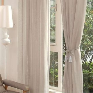 Màn cửa màu 1mx2.7m đục lỗ