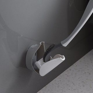 Chà cầu silicon kèm hộp treo tường