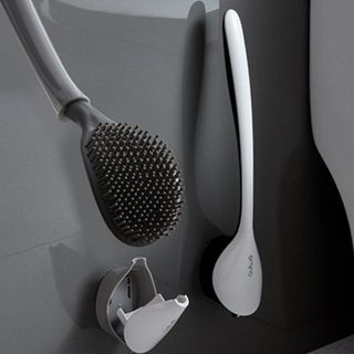 Chà cầu silicon kèm hộp treo tường