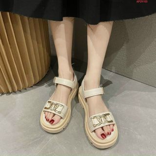 Sandal nữ đế bánh mỳ quai ngang phối khóa kim loại đẹp