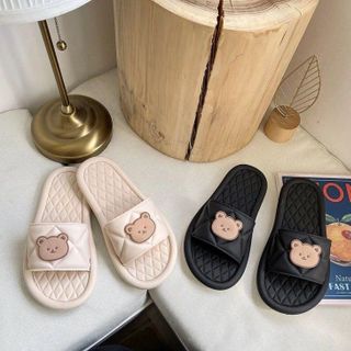 Dép nhựa dẻo hình gấu