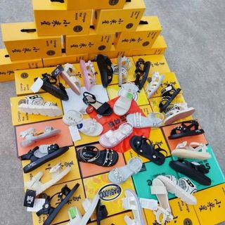 Sandal trẻ em chất da mềm êm chân đẹp