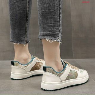 Giày thể thao nữ đé thấp chất da mềm êm chân