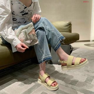 Sandal nữ 2 quai ngang da đẹp giá sỉ