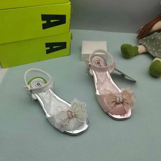 Sandal trẻ em quai ngang phối nơ đính đá trái tim