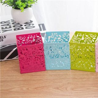 Hộp Đựng Bút Sắt Hoa Văn Trang Trí Để Bàn