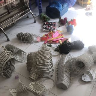 Giỏ nhựa cắm hoa sáp hoa thật có sẵn sỉ từ 4,5k/1 cái