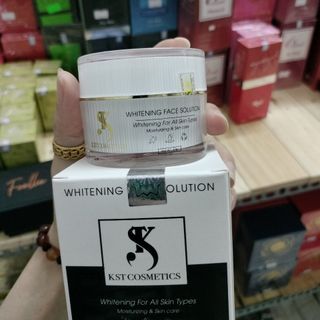 Kem dưỡng trắng da kst