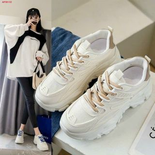Giày thể thao nữ màu trắng viền gót đẹp AP301