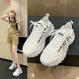 Giày thể thao nữ màu trắng đế độn êm chân AP32