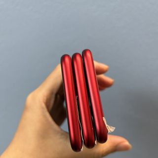 iPhone SE 2020 đỏ likenew 99% pin9x BH 12 Tháng giá sỉ