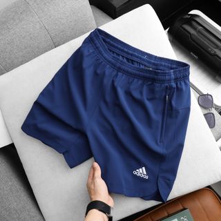 Short Logo xẻ tà, vải xi giãn 4c form trên gối Thể Thao Siêu Đẹp Giá Sỉ,