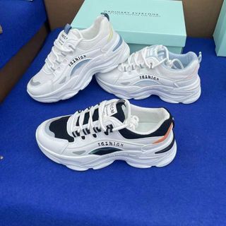 Giày thể thao nữ độn đế siêu cao V1042