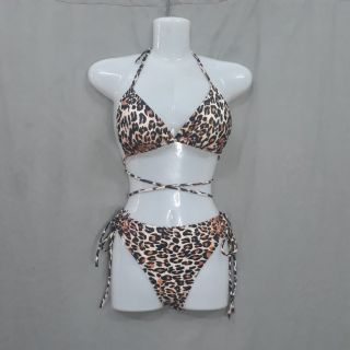 Set bikini tam giác nhỏ quyến rũ