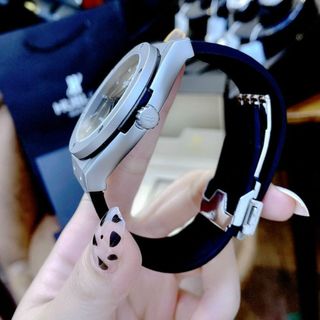 Đồng hồ Hulot automatic