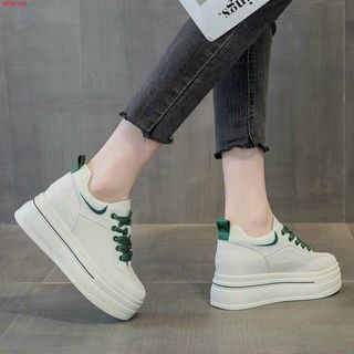 Giày thể thao nữ đế bằng cao màu trắng da mềm đẹp