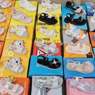 Sandal trẻ em chất da mềm êm chân siêu đẹp