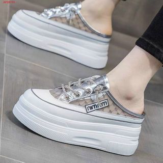 Giày sục lưới dáng thể thao độn đế cá tính