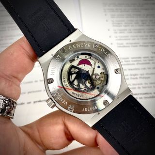 HUBLOT Classic Fushion - Cơ lộ mặt số Hàng loại 1