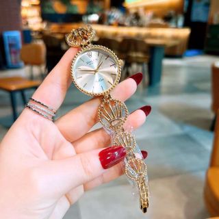 Đồng hồ nữ rolesss mới