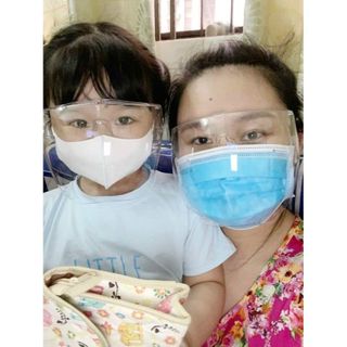 KÍNH BẢO HỘ MẶT NẠ PHÒNG DỊCH, CHỐNG GIỌT BẮN, CHỐNG BỤI AN TOÀN CHO MẮT VÀ BẢO VỆ SỨC KHỎE