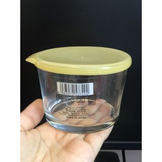 Hộp thủy tinh tròn có nắp đậy 250ml nhập khẩu Nhật Bản