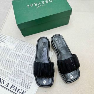 Dép nữ bánh mì quai nhún bèo điệu đà xinh xắn Windy luxury