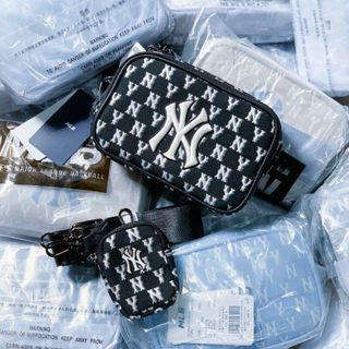 Túi xách MLB 2 ngăn kèm ví nhỏ size 18