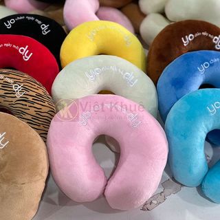 Gối chữ U thêu logo "Yody - Chào Ngày Mới"